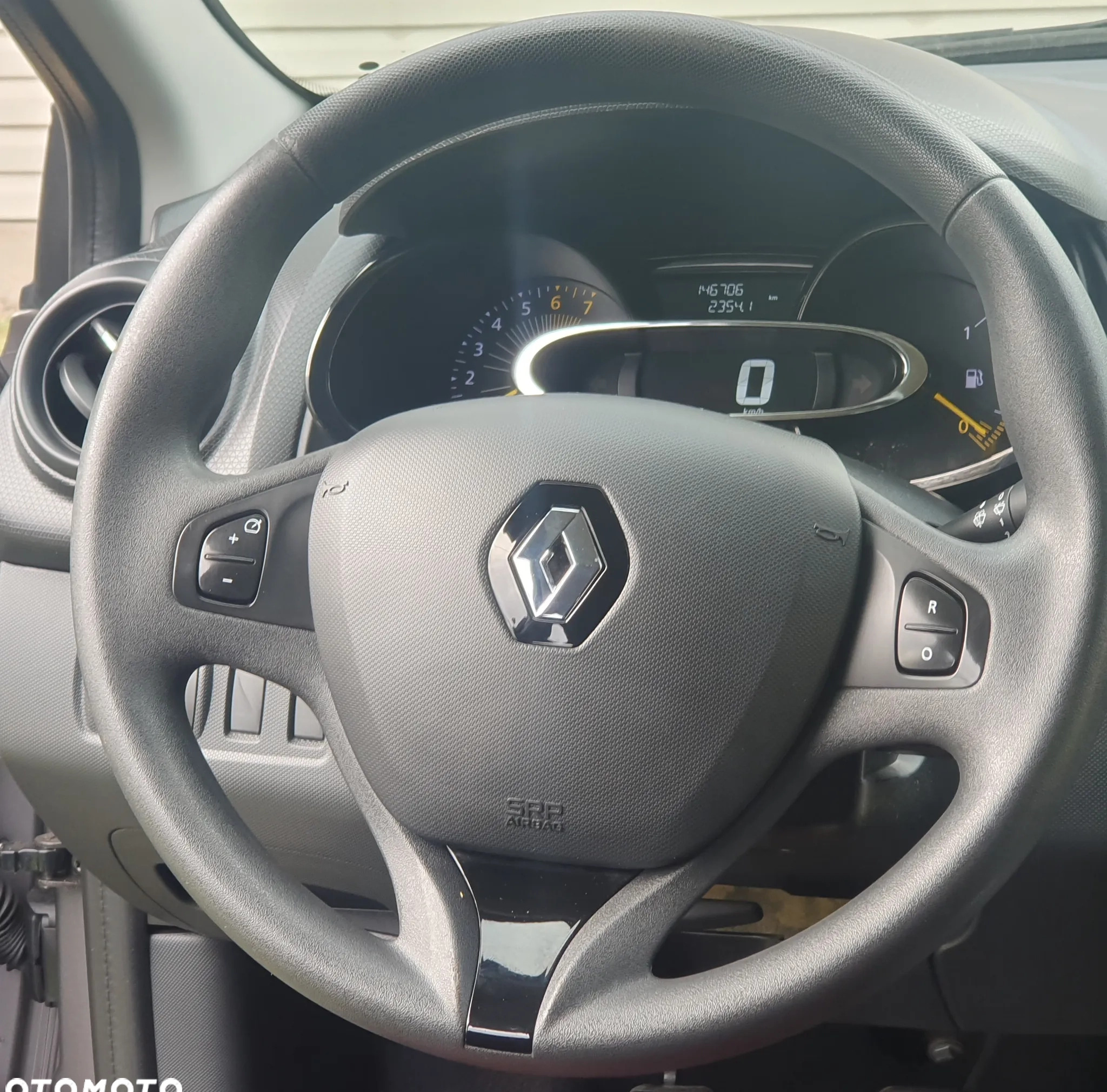 Renault Clio cena 29999 przebieg: 146000, rok produkcji 2014 z Kielce małe 191